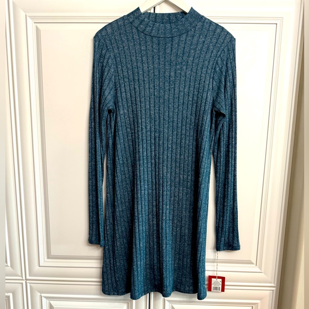 NWT Mossimo Size Medium Blue Crew Neck Long Sleeve Sweater Dress Large Ribbing